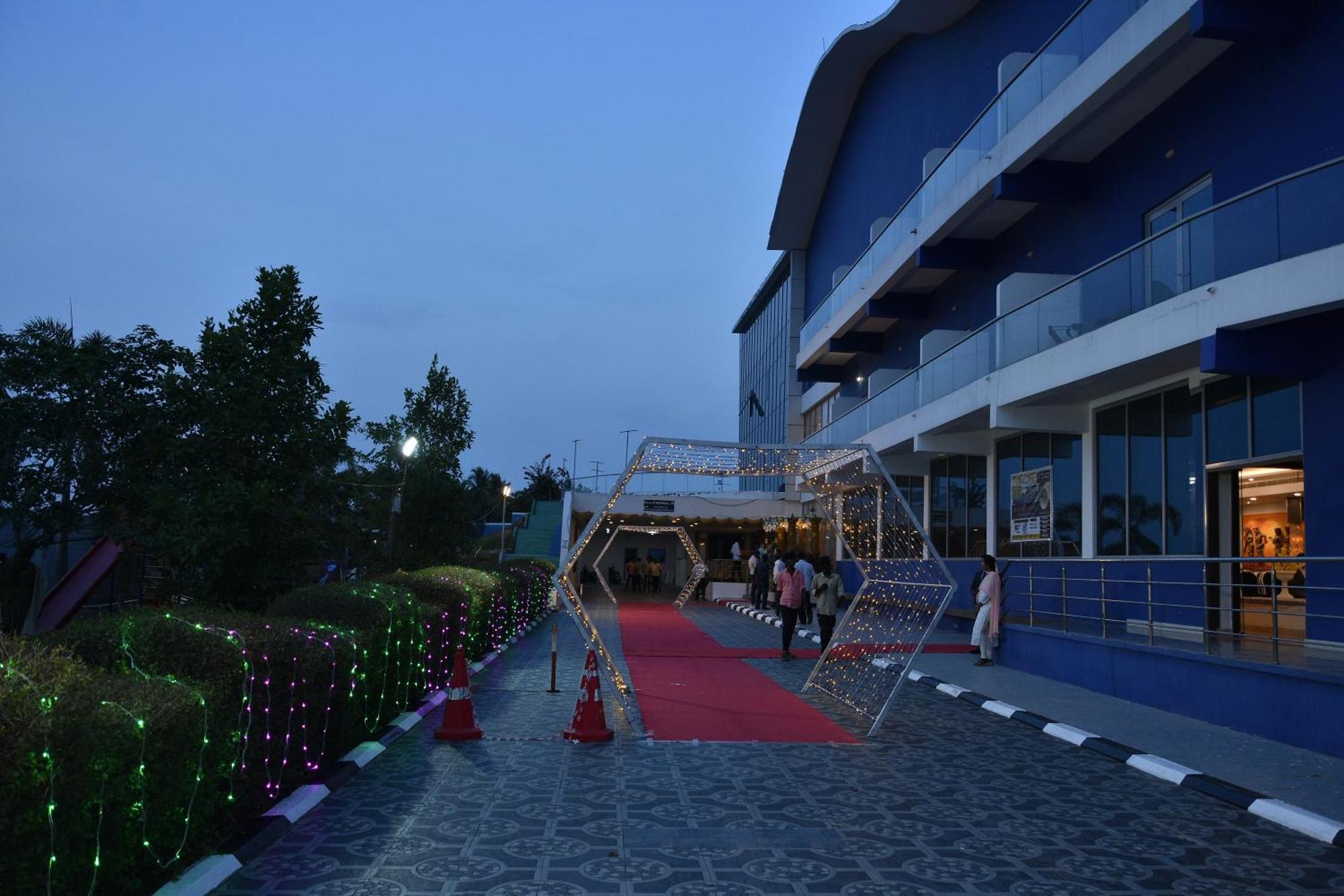 Silver Stone Park Resort, Kovilpatti Exterior foto