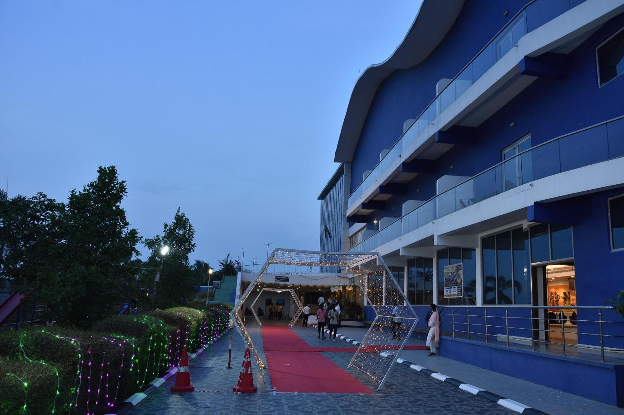 Silver Stone Park Resort, Kovilpatti Exterior foto