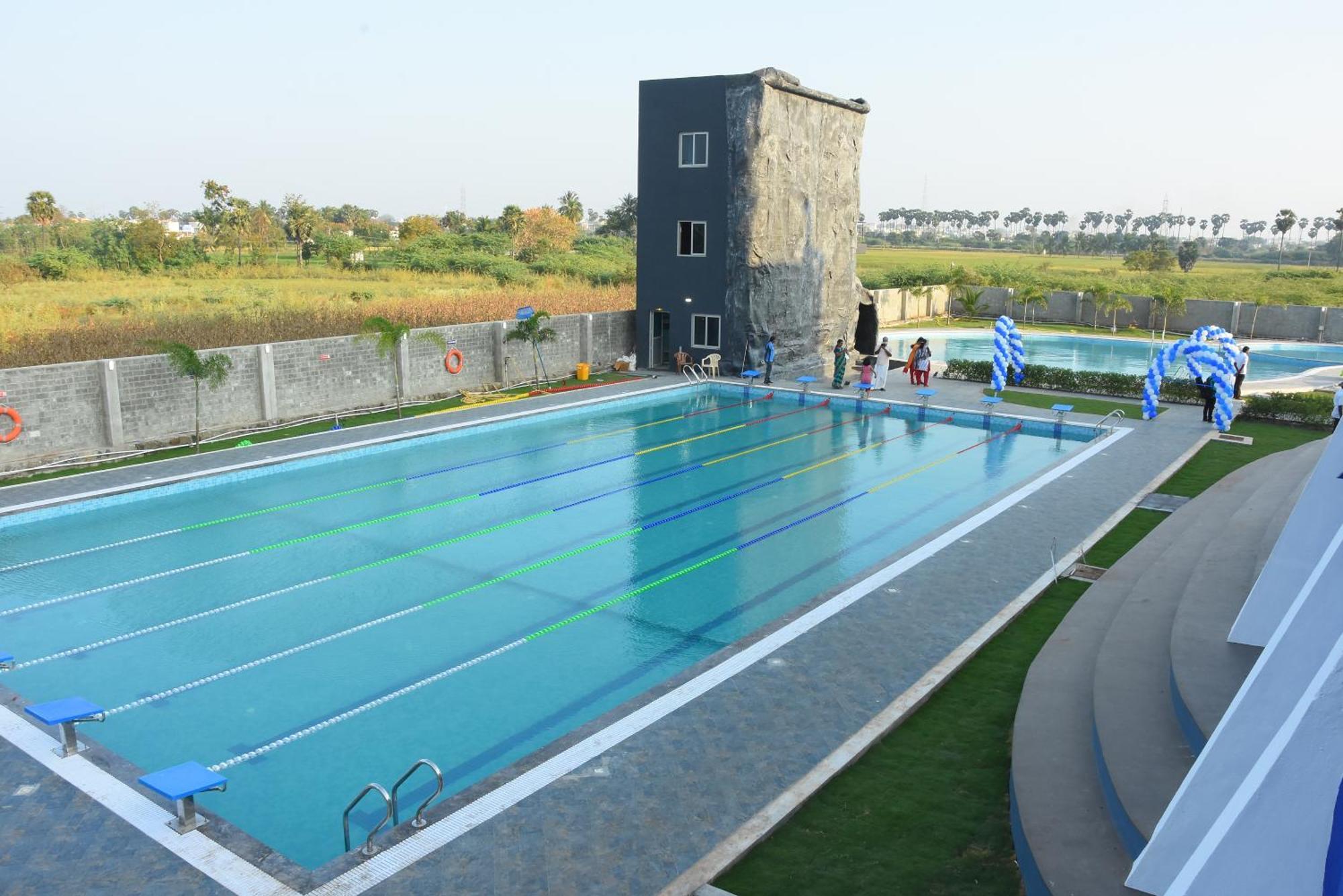 Silver Stone Park Resort, Kovilpatti Exterior foto